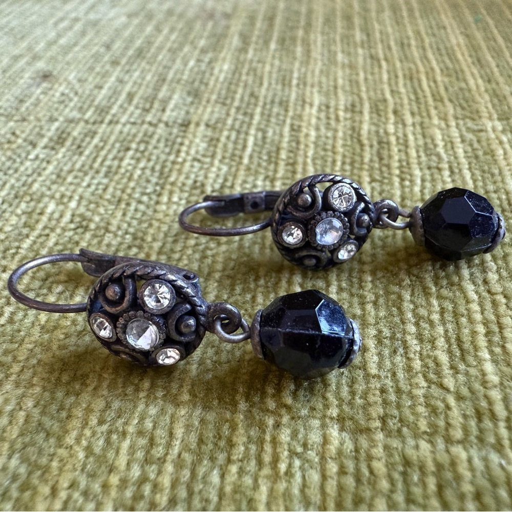 Black and Silver Clasp Dangle Earrings